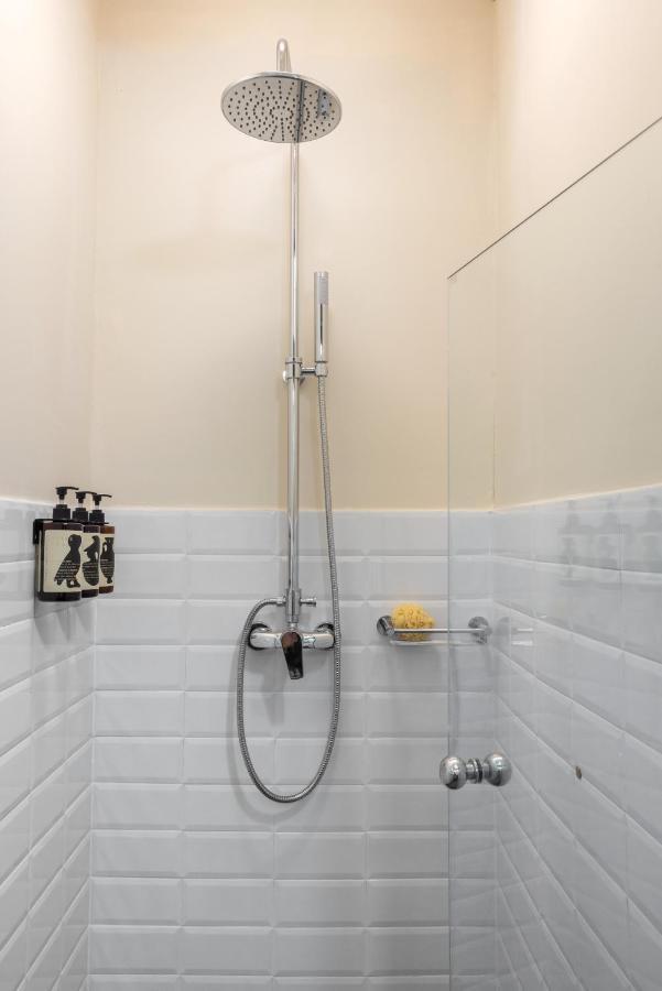 Plano Athens Apartment Bagian luar foto